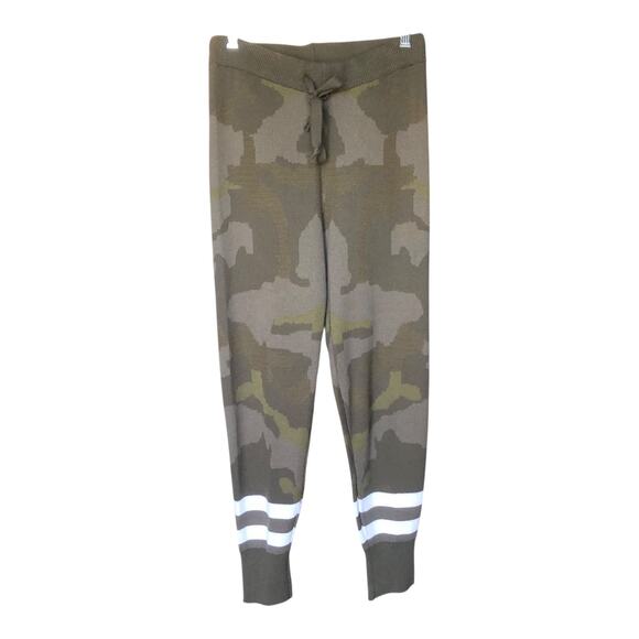 Hem & Thread Camo Knit Jogger Pants Green Drawstring Lounge Womens Size Small - Picture 8 of 15